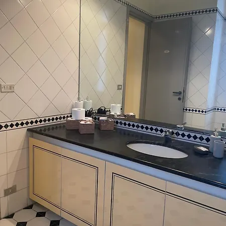 Cairoli Apartment Turin
