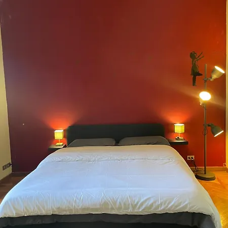 Apartment Cairoli Turin
