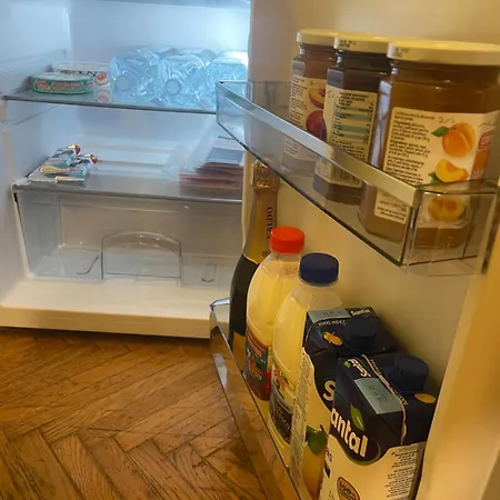 Cairoli Apartmán *